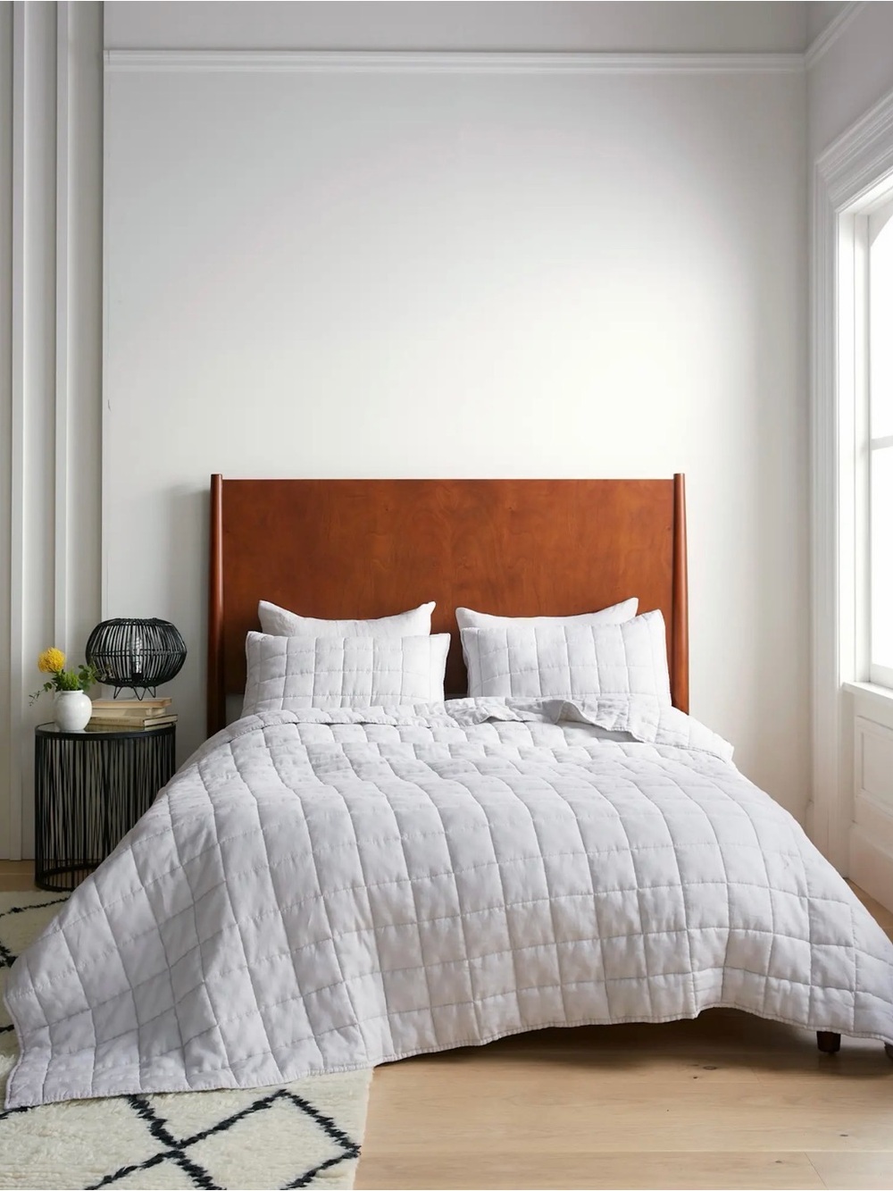 Quince NWOT European linen Box Quilt in Light Grey King/Cal King 823